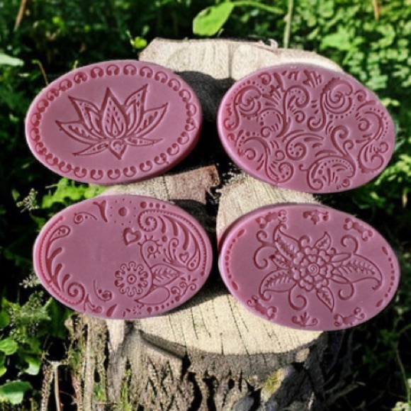 1 - Hand Crafted Soap - Charcoal soap - Picture 5 of 6